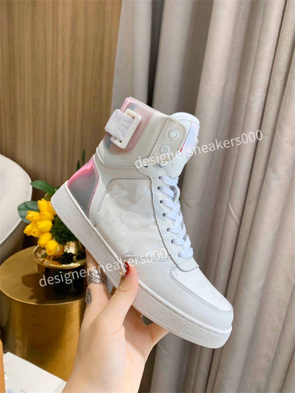 

2021the Woman Slides Summer Slippers Beach Indoor Flat G Sandals Slippers House Flip Flops With Spike Sandal doxc200508, 02