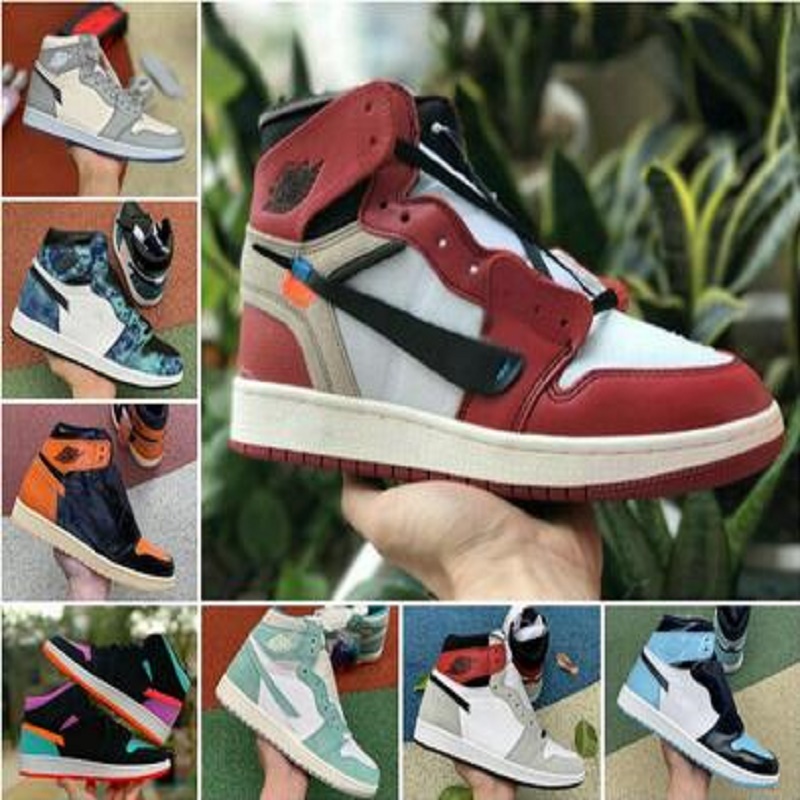 

With Box Jumpman 1 1s low Basketball Shoes 2021 grey black sail sail Men Women sport Trainers Paris pine green spruce aura Sneakers shoe, Color 39