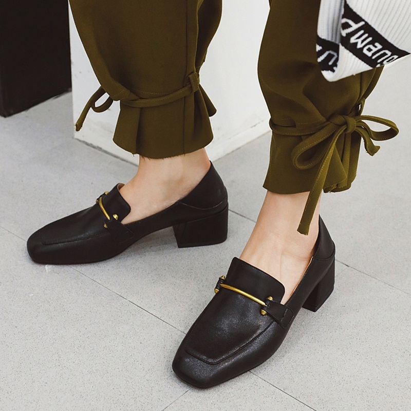 

2021 New Fashion Chains Toe Woman Thick Heels Lady Shoes Size 43 Csdj, Black