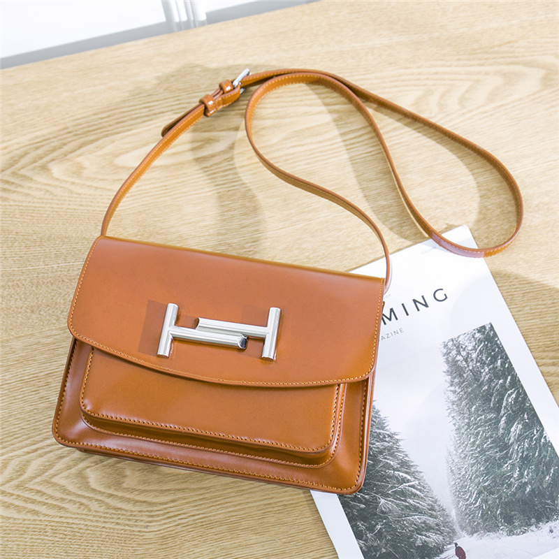 

High quality women bag aleta 2020 new shoulder messenger ladies fashion bags famous designer purse 72XK, Brown.