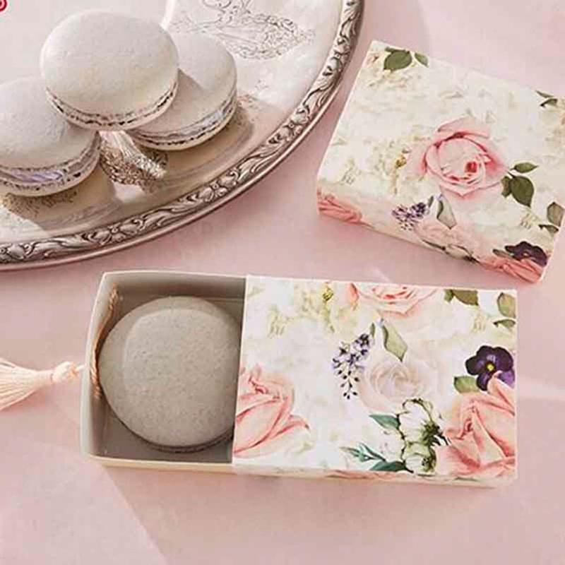 

New candy box creative drawer paper candy box rose tassel wholesale