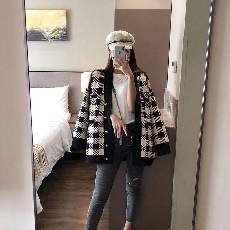 

Knitted cardigan coat women' autumn new French Plaid lazy wind loose sweater coat, Beige