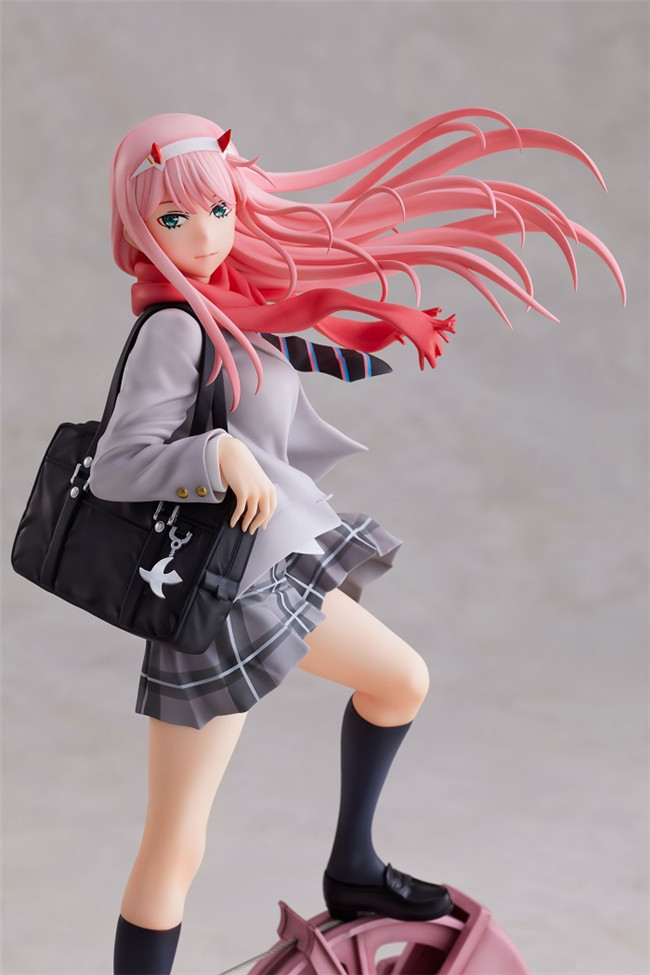 

DARLING in the FRANXX Anime Figure Toys Zero Two 02 PVC Action Figure Toys Uniform Sexy Girl Collectible Model Doll Gift