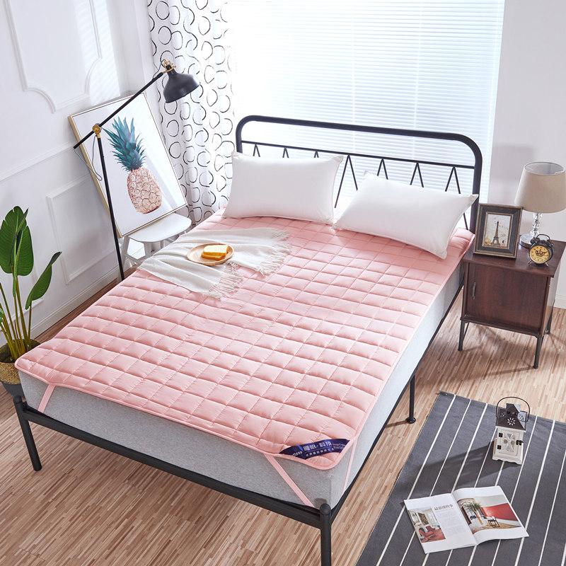 

Active printing process for comfortable, soft, breathable and wear-resistant household worsted pure-color anti-allergic mattress