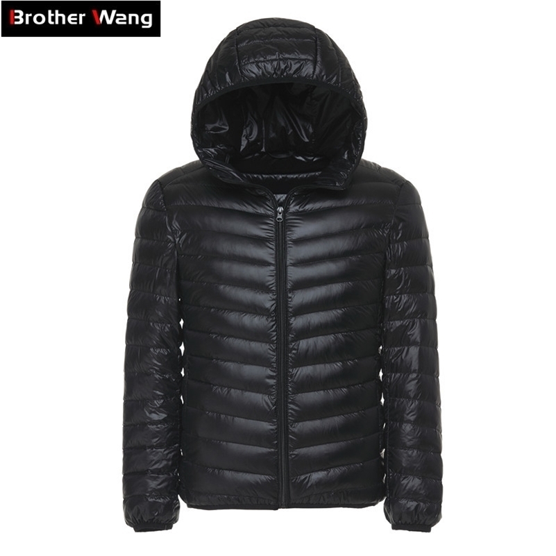 

6 Colors Winter Men's Light Down Jacket Clothes Fashion Casual Hooded Warm White Duck Down Coat Male Brand Clothing 201114, Green