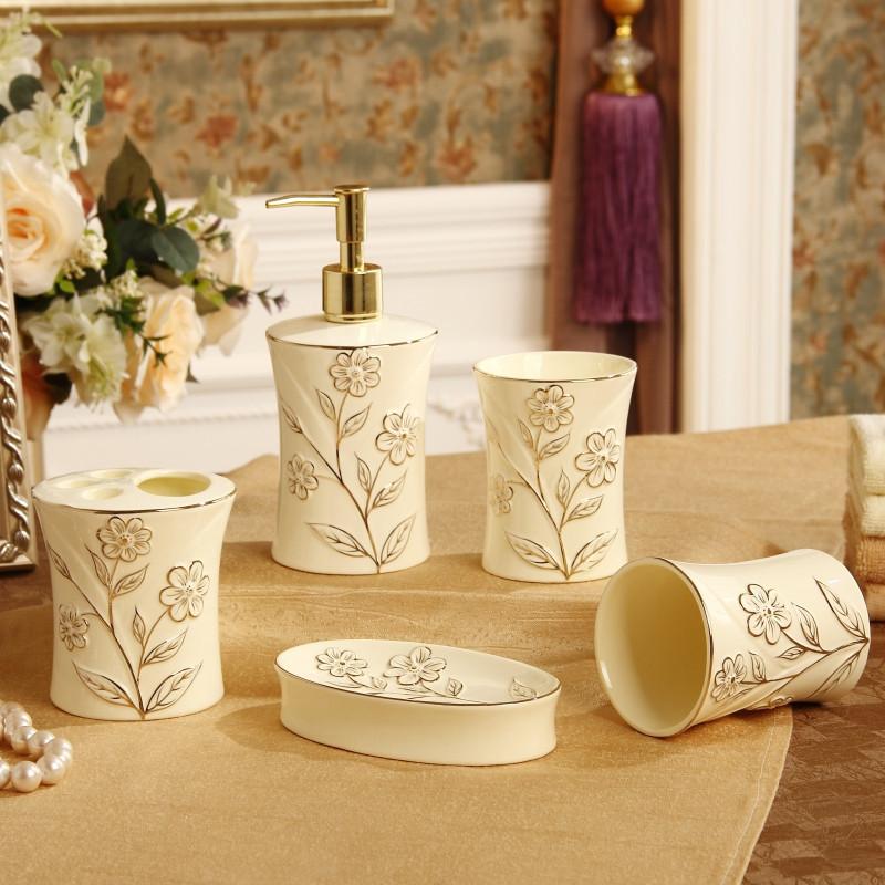 

European Luxury Royal Court Ceramic Bathroom 5pcs/Set,Toothbrush Holder,Mouth Cup,Soap Dispenser,Bathroom Accessories Kit