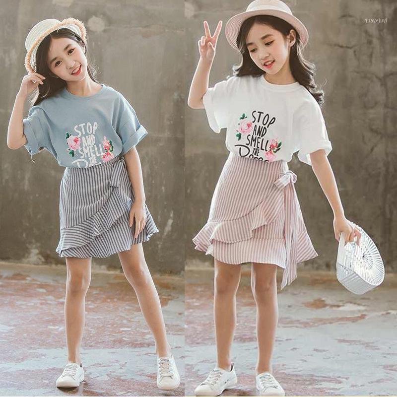 

Summer Girls Clothing Sets Flower Pattern Fashion Suit For Girl Shirt + Stripe Skirt 2 Pcs Clothes Set Kids Birthday Present1, St020-gray