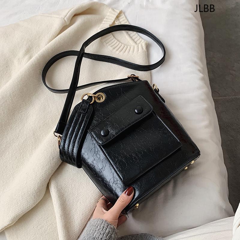 

2021 New Shoulder Messenger Bag Fashion Ladies Bags Casual Totes Retro Solid Color PU Women's Bags Luxury Designer Bucket, Black