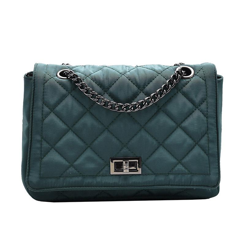 

Lingge Chain Small Bag Female2021autumn and Winter New Wave Fashion Ladies Simple Messenger Bag Single Shoulder Small Square, Black