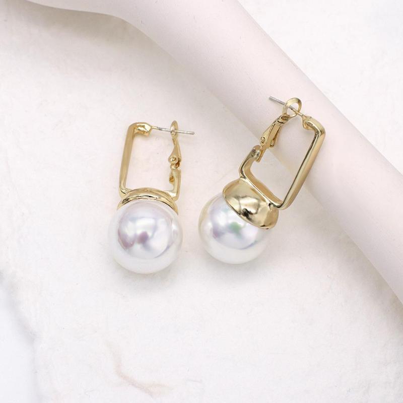 

AENSOA 2020 Japan New Geometric Pearl Drop Earrings For Women Fashion Temperament All Match Pearl Earing Brinco Boucle d'oreille