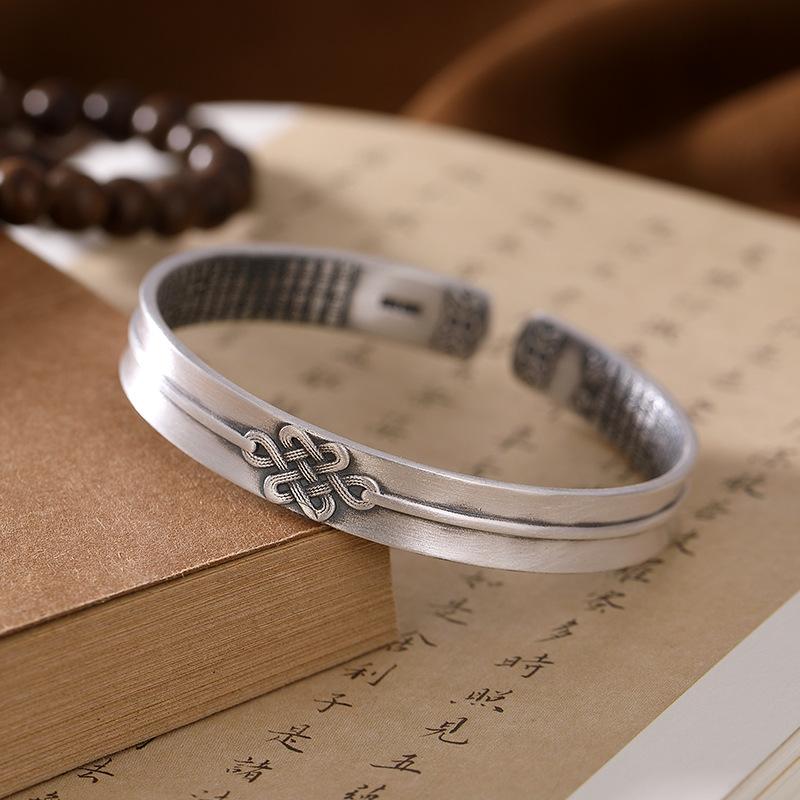 

through ring opening Chinese knot heart dumb light solid national wind restoring ancient ways is fine silver bracelets