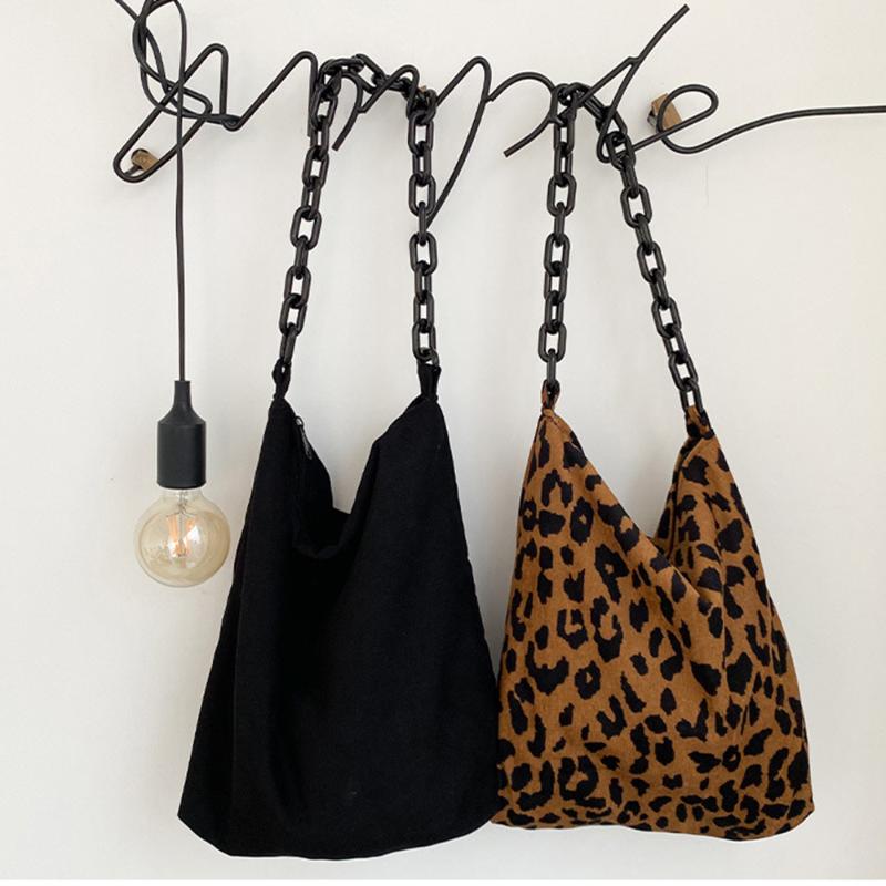 

2021 New Autumn Winter Corduroy Shoulder Bags Retro Leopard Handbag Chain Bags Female Lady Messenger Daily Warm Soft Cloth Bag, Black
