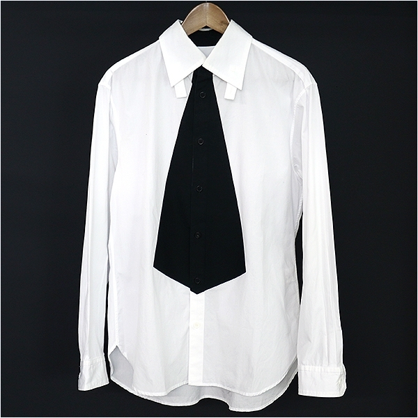 

2021 New Elegant Men's Shirt Couture Black White Contrast Color. KBEG