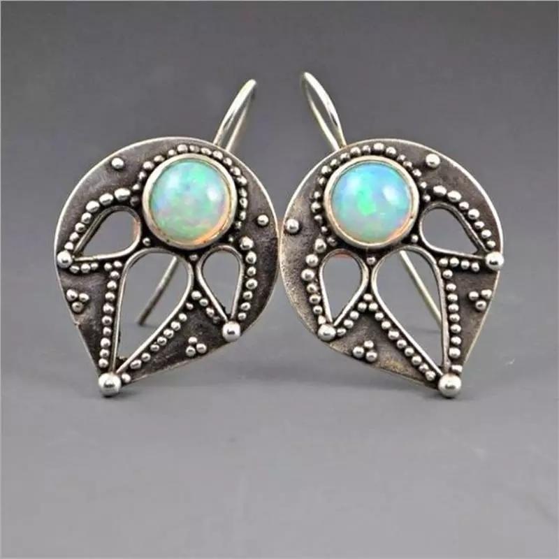 

Fashion Geometric Carved Leaf Shaped Turquoises Earrings Wedding Anniversary Earring For Women Banquet Party Jewelry