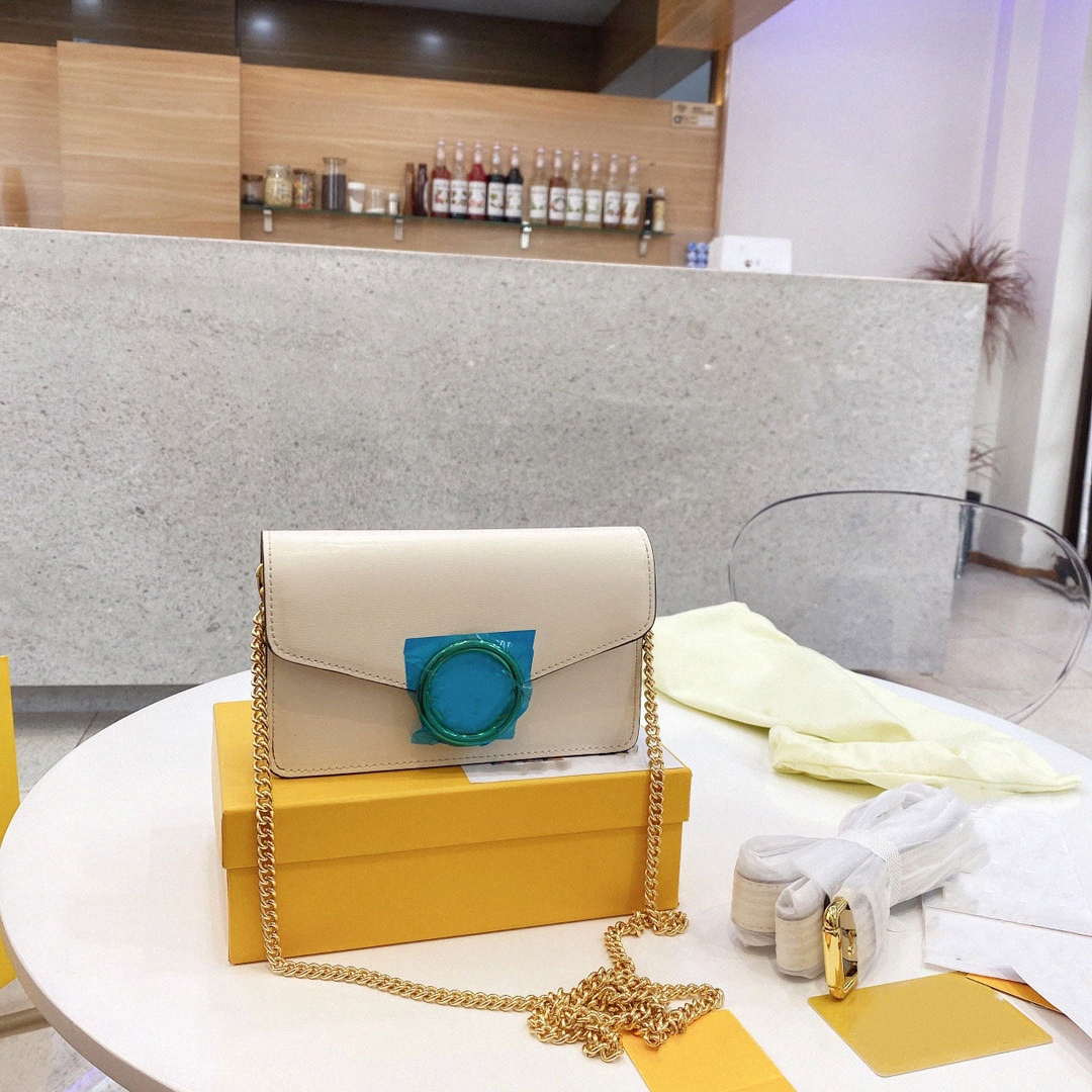 

2022 Luxury designer Evening Bags Cross Body Shoulder Bag Temperament Fanny Pack Waist Bag embossing Famous brand F8rj#