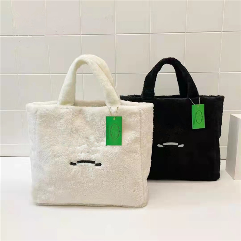 

Luxury handbag Plush totebag women's designer bag fashion with classic pattern single shoulder bags handbags, White