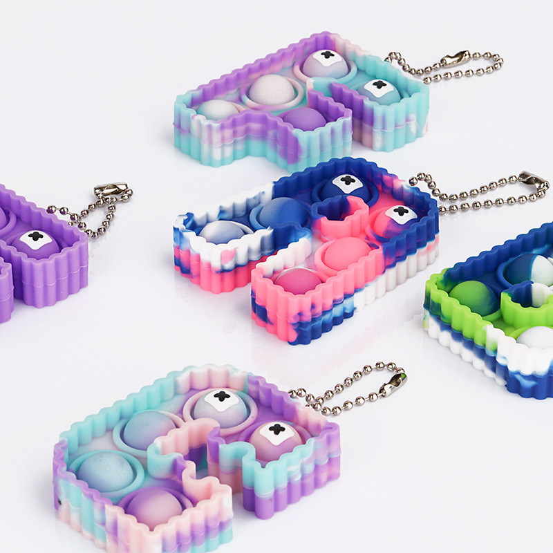 

Push its Pops Fidget 5*6*1.5CM Size Decompression Toys Multicolor Alphabet Keychain Popper Bubble Fingertip Sensory Toy for Children Gifts