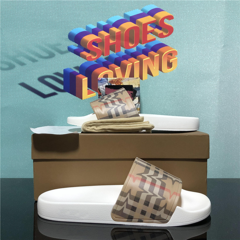 

Top Quality Mens Womens Rubber Designer Slides Slipper Sandals Shoes Summer Beach Outdoor Cool Slippers Fashion Wide Lady Household Slide Flat Flip Flops With Box, Color1