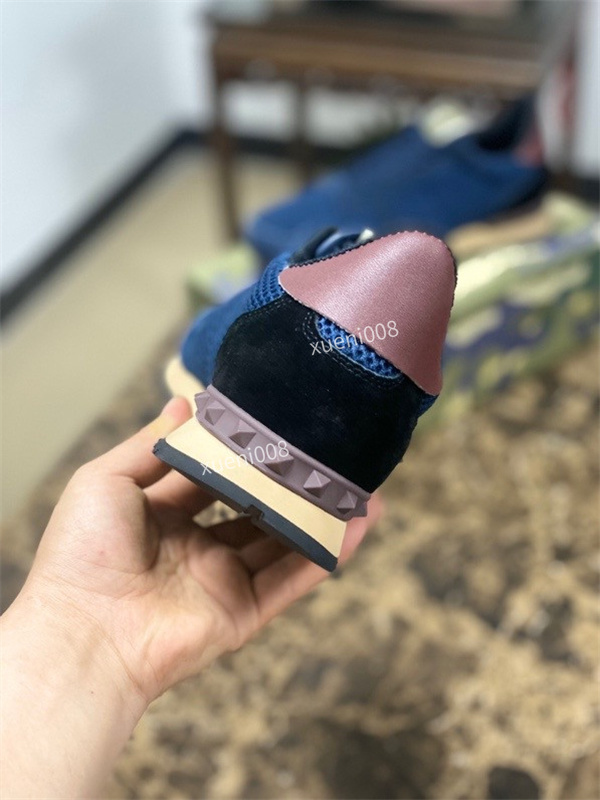 

Casual Dress Shoes Men Women Luxury Sneaker Cow Leather Designers Bee Pattern womens mens Bottom Tiger Stripes Sports xg210702, Choose the color