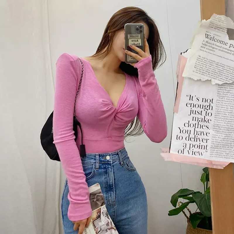 

Spring and autumn long-sleeved V-neck low-cut top feminine ins liner urban fashion female slim t-shirt 210604, Black
