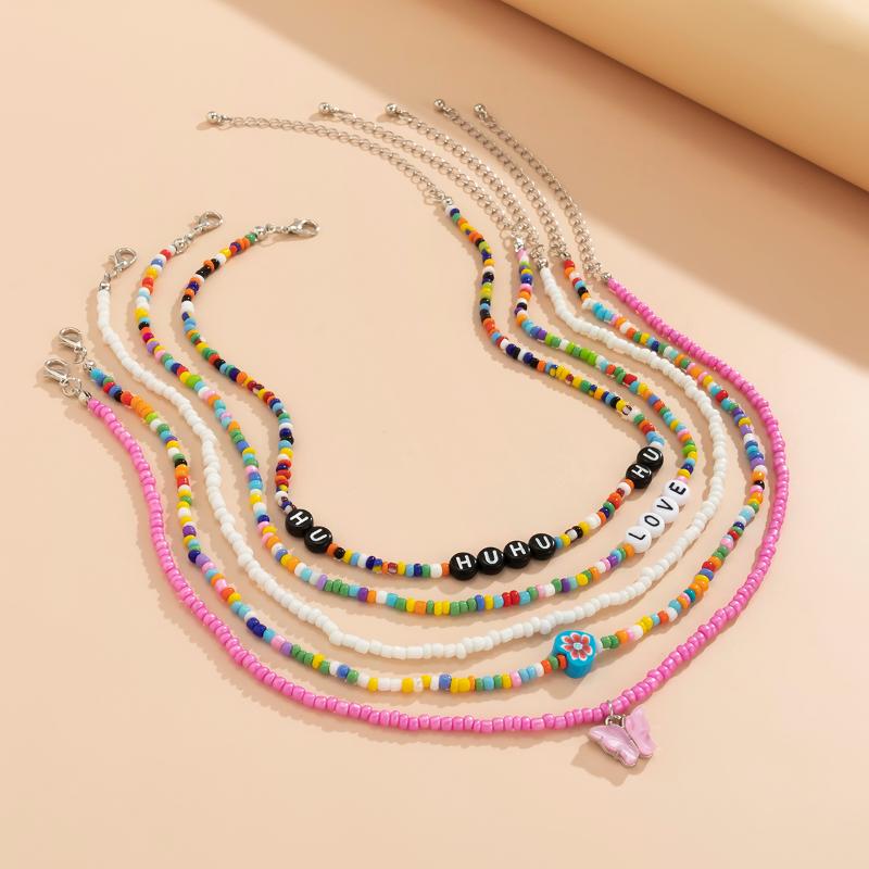 

Pendant Necklaces Y2K Colorful Beads Letter Choker Necklace Set For Women Bohemia Rainbow Chain Heart/Butterfly 2021 Fashion Gift
