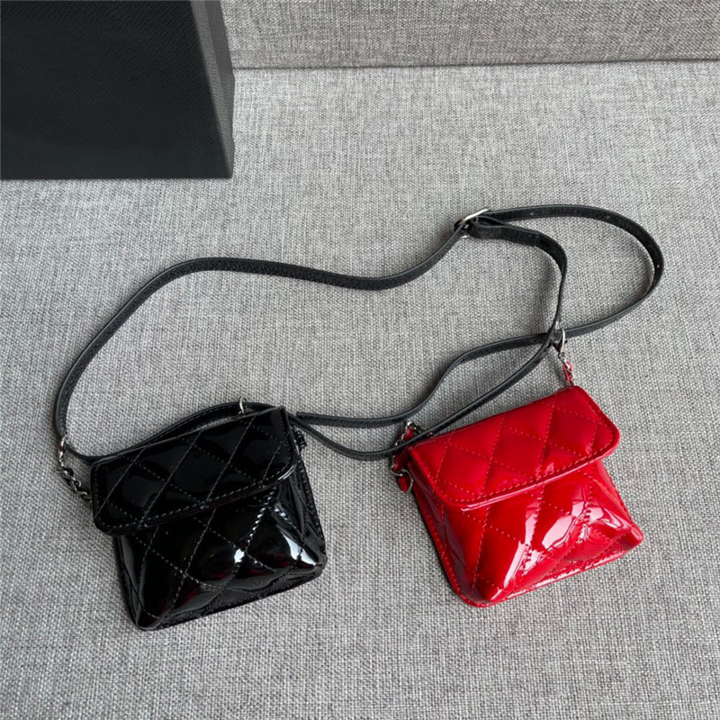 

Free Shipping Worldwide Size 12cm Mini Classic Fashion Patent Leather Chest Bag Gemini Waist Bag Shoulder Bag Ladies Best Quality Messenger