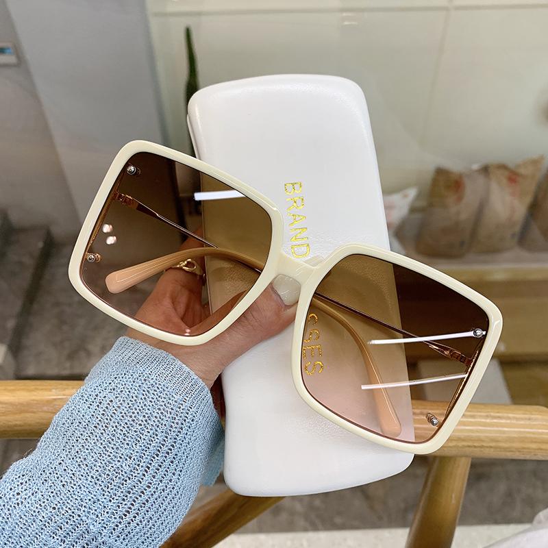 

Outdoor Eyewear KAMMPT Vintage Sunglasses Women Men Oversized Frame Sun Glasses Fashion Design Mirror Oculos De Sol UV400