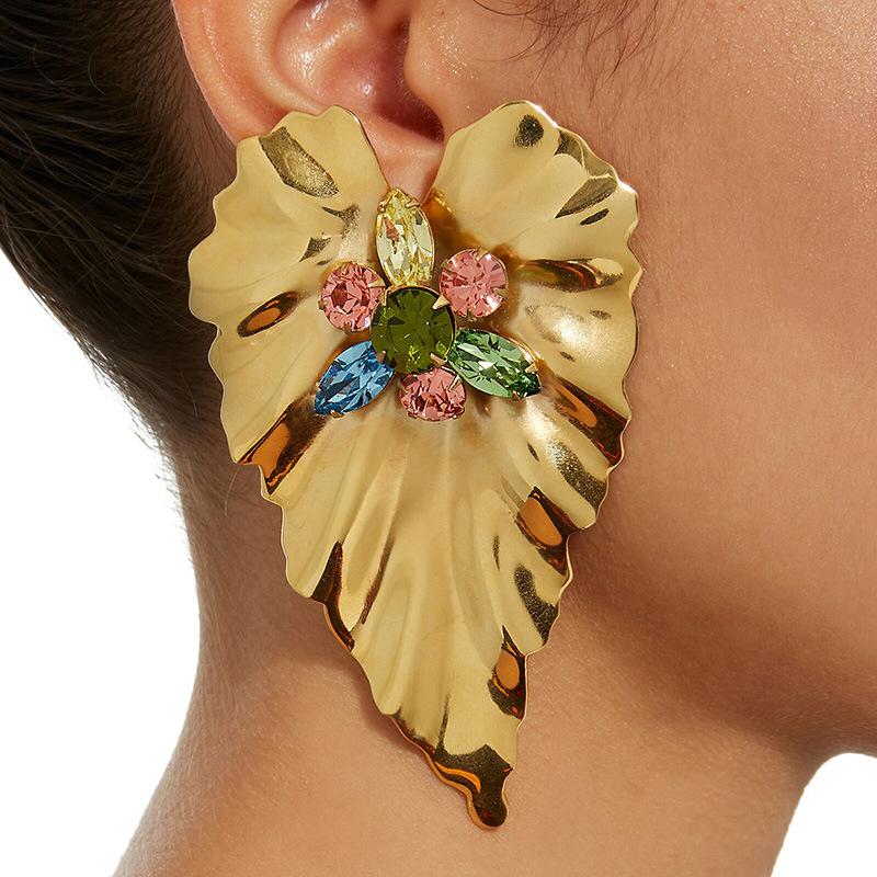 

Gold Love Heart Leaf Studs Colorful AB Red Rhinestone Bohemian Leaves Shape Women Dangle Earrings Fashion Statement Street Party Jewelry Gifts