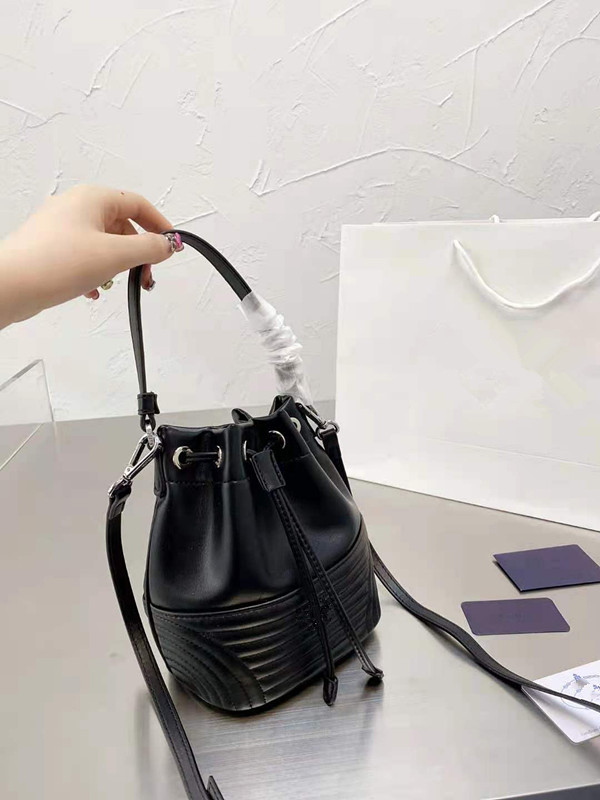 

Fashion Shoulder Bag Designer Handbags Women handbag Bucket Bags Lady Clutch Purses Casual Purse Female Shopping Packs 3colors, Black
