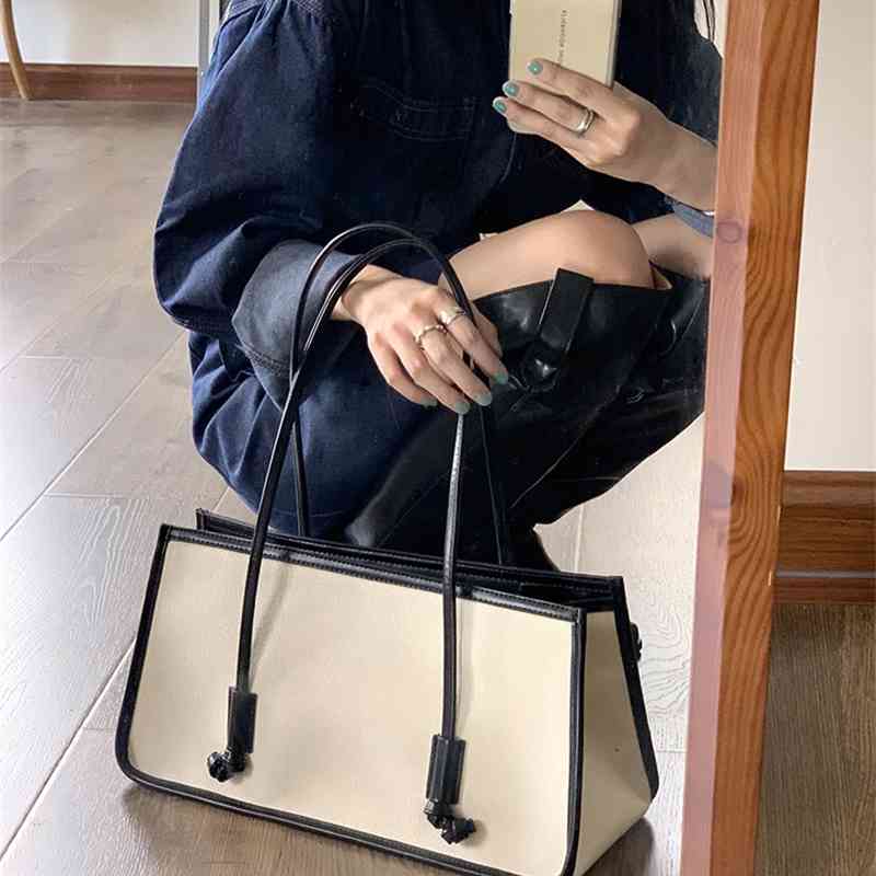 

2021 summer new Korean fashion canvas single shoulder women's leisure large capacity Commuter Bag tide armpit bag, White