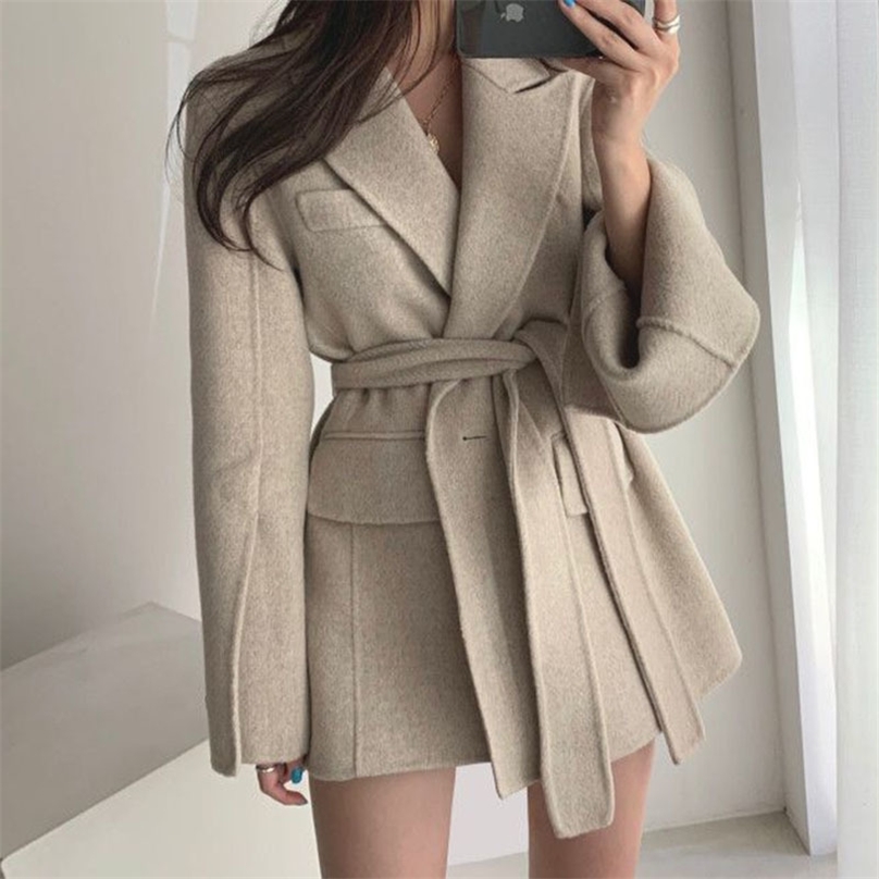 

[EWQ]Korean Autumn Suit Collar One Button Bandage Waist Closed Split Long Sleeve Warm Wool Coat Female Fashion Winter 16E3209 211019, Oat color