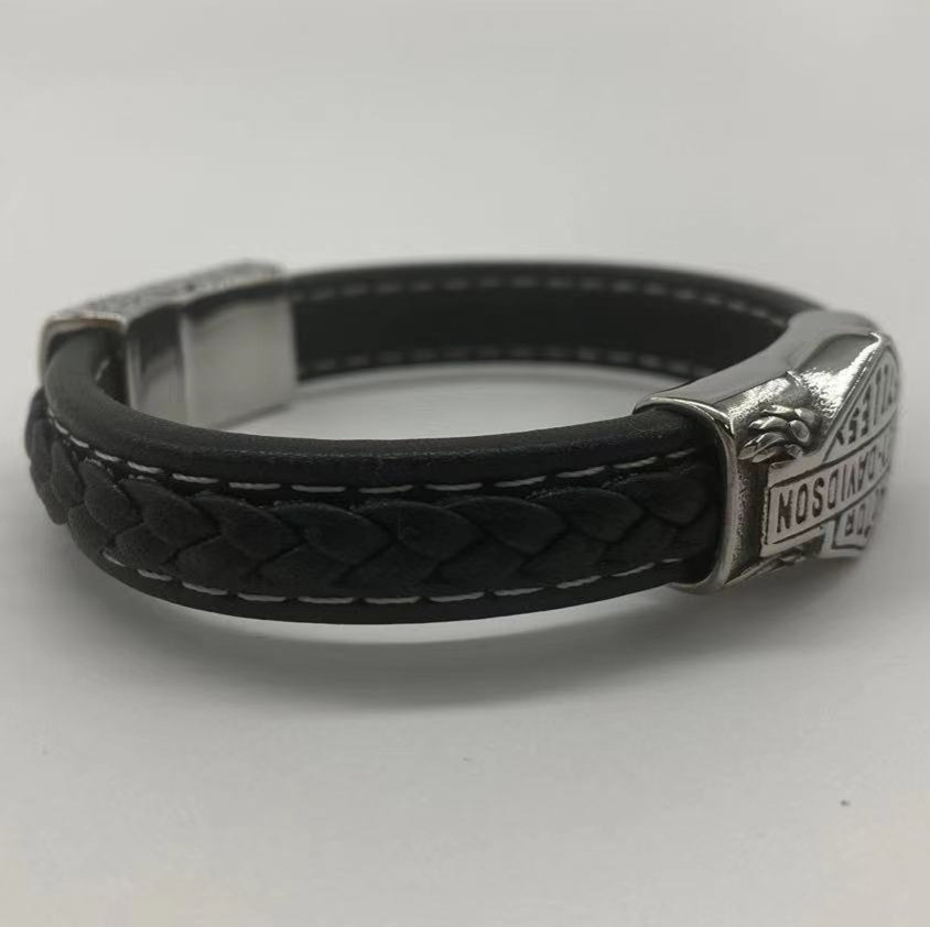 

Motorcycle American European Skull Biker Style Harley Stainless Steel Men.s Bracelet For Men,s Jewerlry, Golden;silver