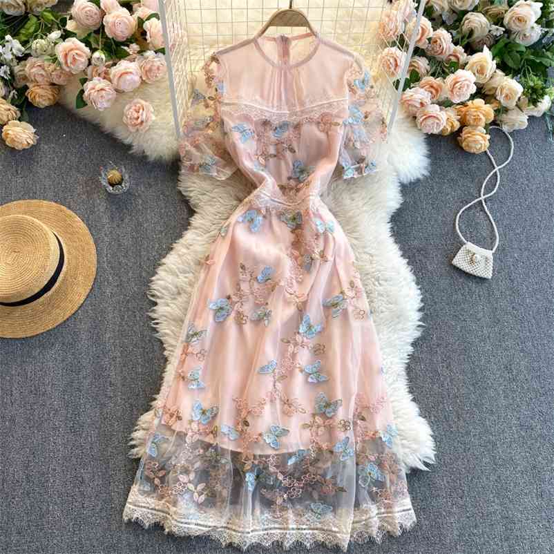 

High Quality 3D Butterfly Flower Embroidery Mesh Dress Women Summer Party Vestidos 210525, Pink