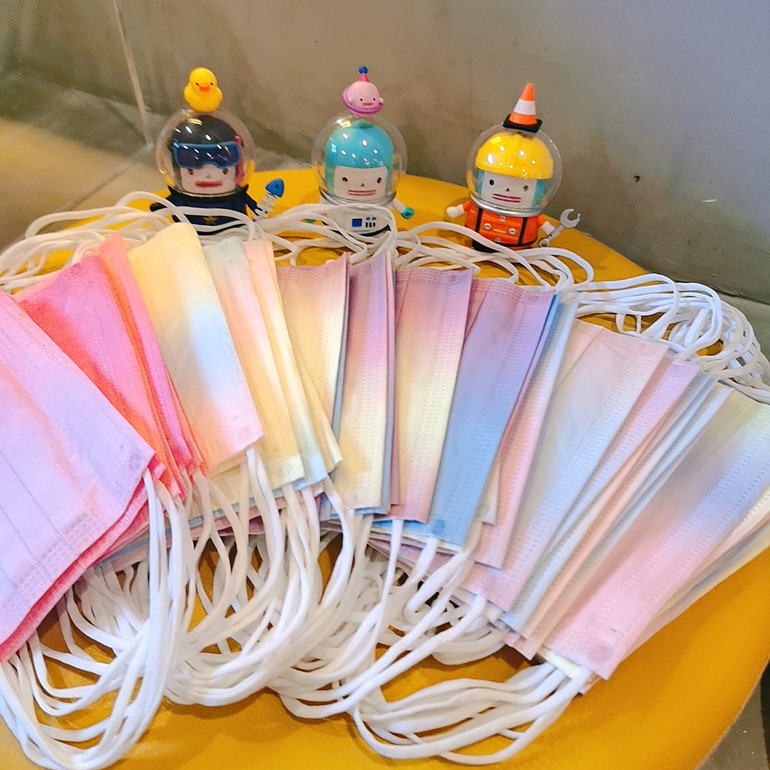 

he yue independent packaging makaron color children's rainbow mask