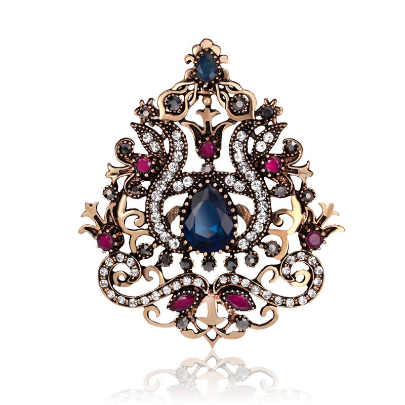 

Pins, Brooches Korean Retro Corsage Pin Crown Brooch