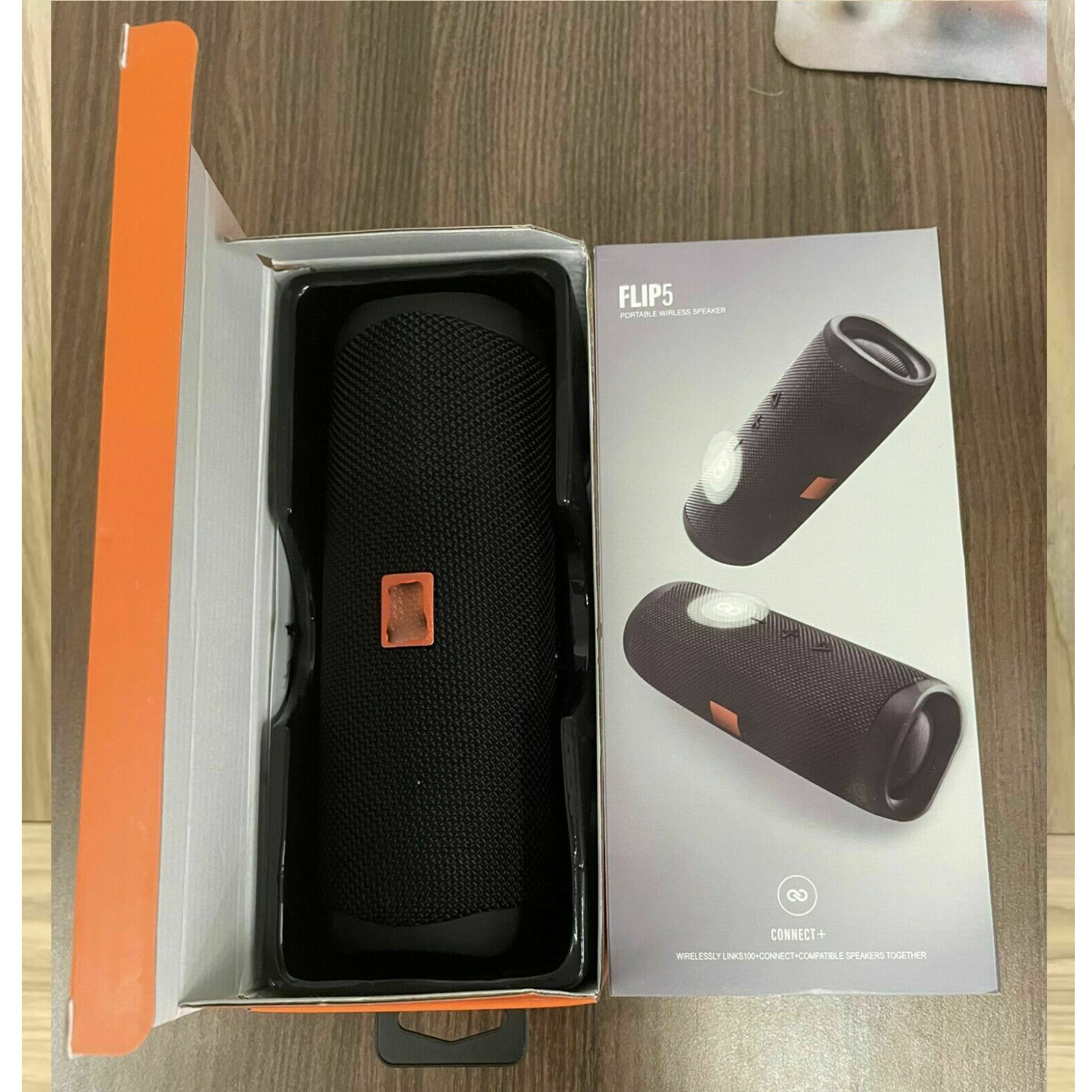 

Charge 5 Portable Bluetooth Speaker IP67 Waterproof & USB Charge Out