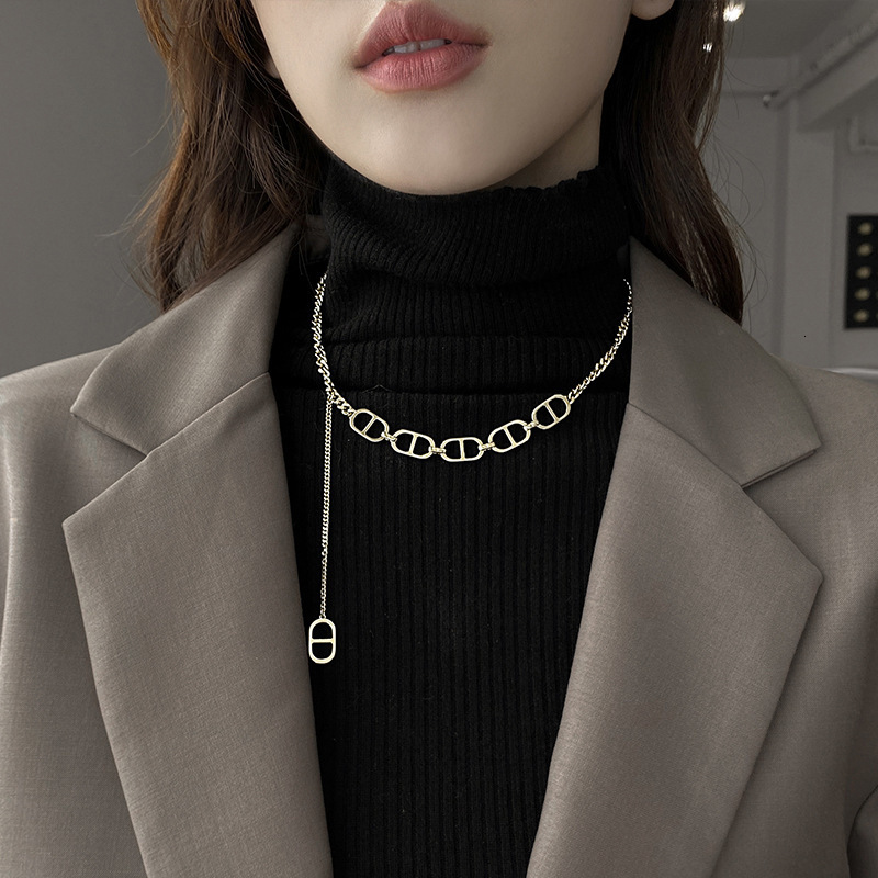 

Double D high grade Necklace women's long pendant niche design clavicle chain sweater chain accessories 2021 NEW, Silver