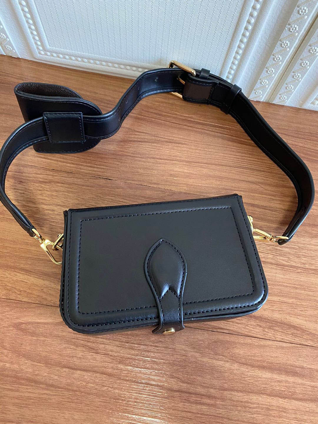 

2021fashion designers womens handbags luxurys lady shoulder bag leather messenger bags classic digram flowers crossbody chains plaid purses