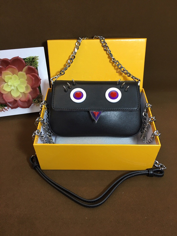 

New designer small square bag, ladies one-shoulder messenger bag, little monster eye chain bag, factory sales free shipping, Pink