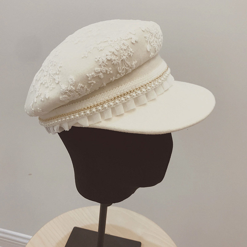 

2021 New Elegant Lace Pearl Trim White Wool Hat for Women Girl Autumn Winter Adjustable Newsboy Cabbie Warm Fit Military Cap Uvzk