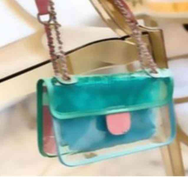 

Designer -2021 spring/summer bag small size jelly PVC transparent chain fashion style 25*11*8{category}, Pink straps