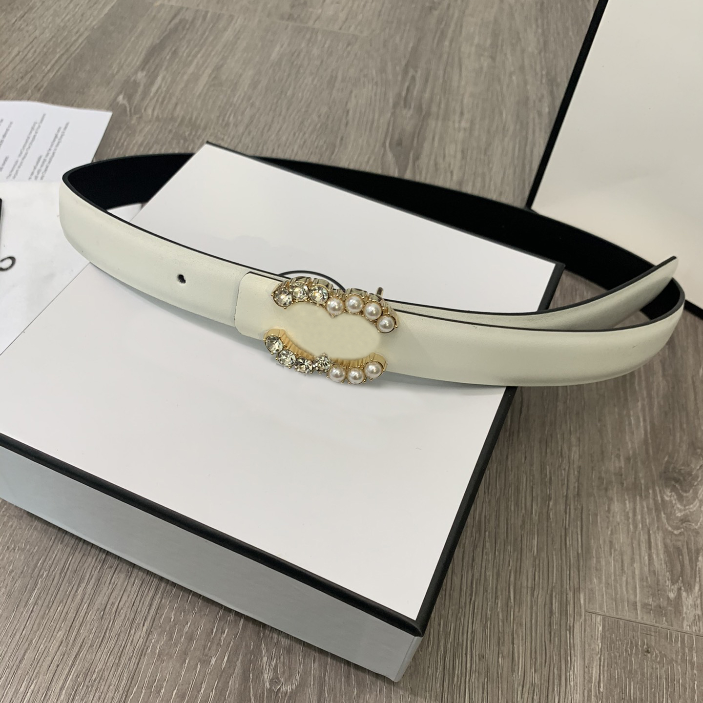 

2022 Fashion Belts For Women Designer 2.5cm Wide Belt Men Delicate Letter Belts Leather With Box Luxurys Brand 6 Colors Belts Versatile, 2.5cm wide with box