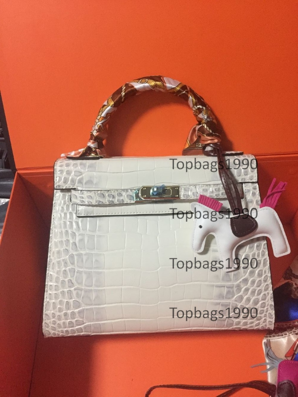 

28CM 25CM 2020 Fashion Bags Shoulder Bag Women Totes Genuine leather Alligator White Bags lady Handbag Factory wholesale Real Image, Stamped lock