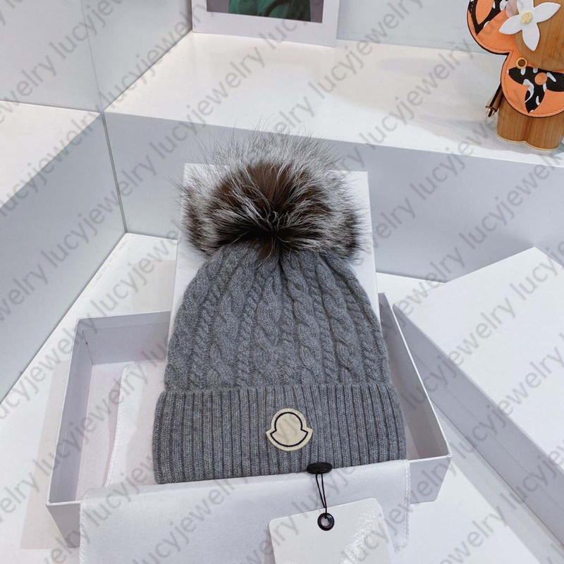 

Designer Beanie Skull Caps Fashion Warm Cold Proof Hairball Hats Breathable Hat 8 Colors Top Quality, A1;no box