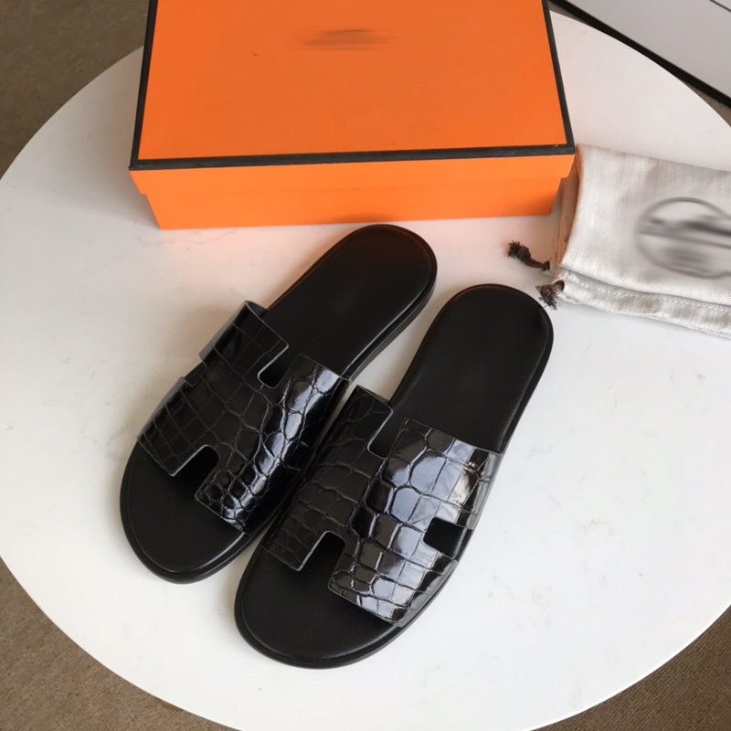 

Pretty Mens Summer Sandals Beach Slide Slippers Crocodile Skin Leather Flip Flops Men Sandali Fashion Designs Orange Scuffs Shoes with box size 39-45 -C461, Black