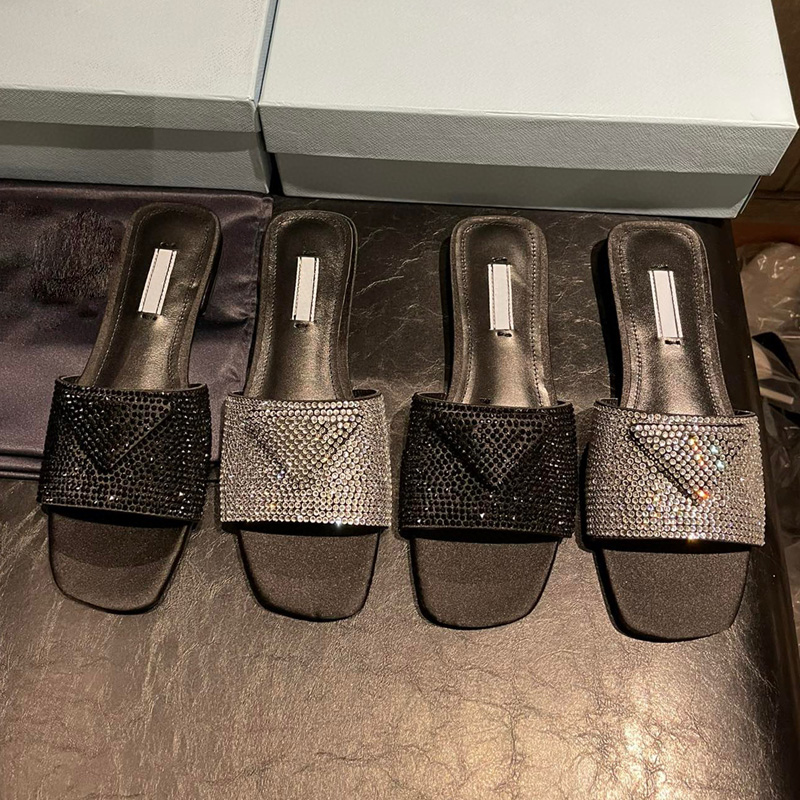 

2022 New flip flops Sandals Designers letters Rhinestone 6.5cm High Heels Embellished Summer Dinner Party Shoes Slippers Ladies Single Shoe size 35-41 Original Box, 1.5cm black