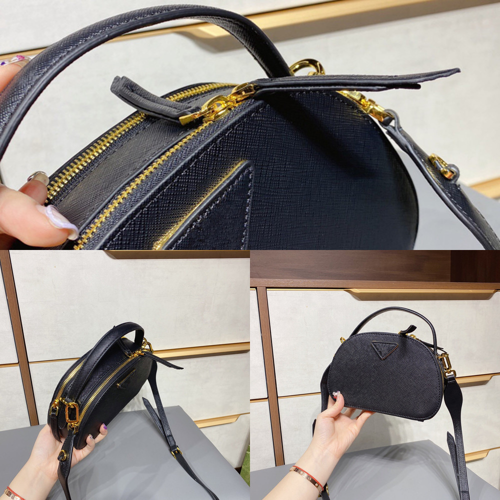 

Capacity 2021 Body Bag Leisure Large Lady Messenger Luxury Handbags All-match Western Style Woman Designer Backpack Price Concessions, Black