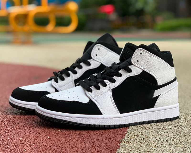 

Mens 1 University Hyper Royal Basketball Shoes Women 1s Mid Black and white panda Quartz Fragment UNC Patent Top Bred Toe Court Outdoor, #1