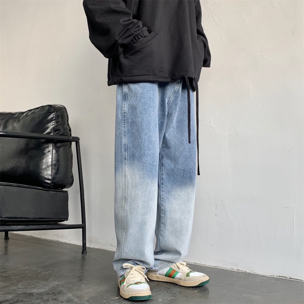 

2021 New Men's Baggy Homme Straight Classic Style Jeans Mens Black/blue Gradient Color Casual Pants Biker Denim Trousers 988p