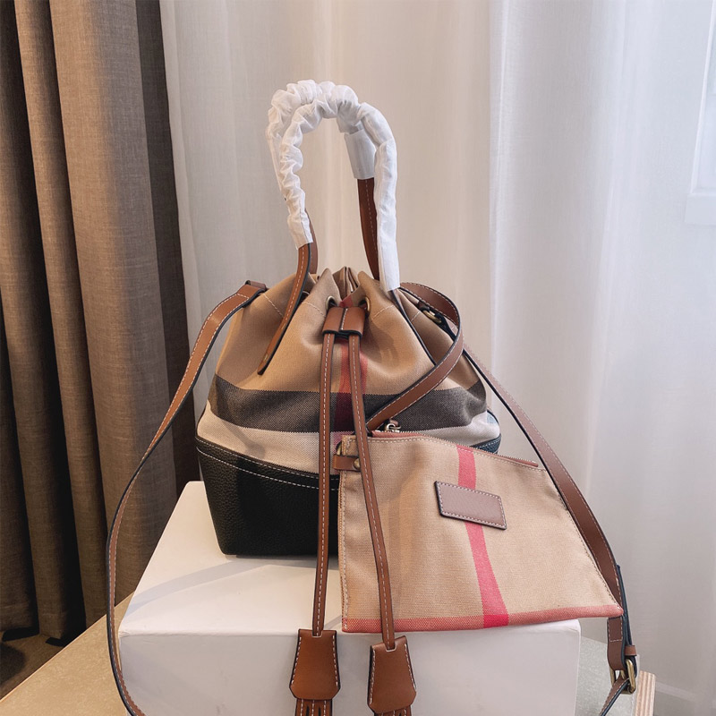 

Composite Classic Bucket Bag Hangbagd Purses Women Shoulder Bags Canvas Checkerboard With Small Card Bag Zip Beauty Pouch Top Leather Handle, Style one